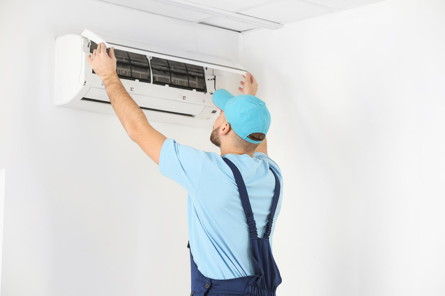 Dealing With AC Condenser Damage in Melissa 1 ac service
